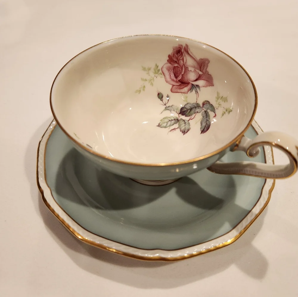 Tea cup and saucer Royal Tettau - Picture 1 of 6